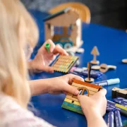 Crateit Town – Wooden toy – Crossroad Cottage