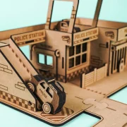 Crateit Town – Wooden toy – Police Station